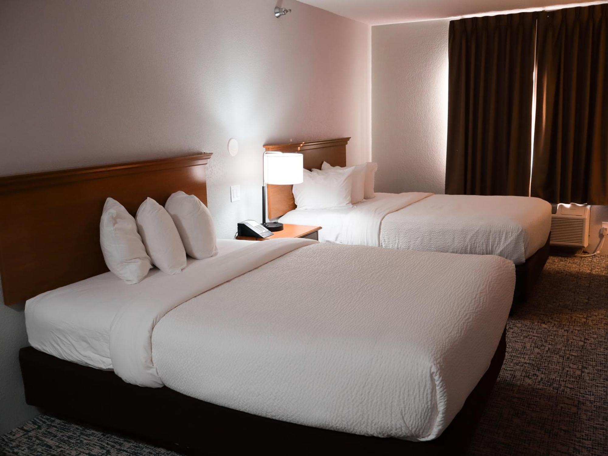 Travelodge By Wyndham Rapid City - Black Hills ภายนอก รูปภาพ