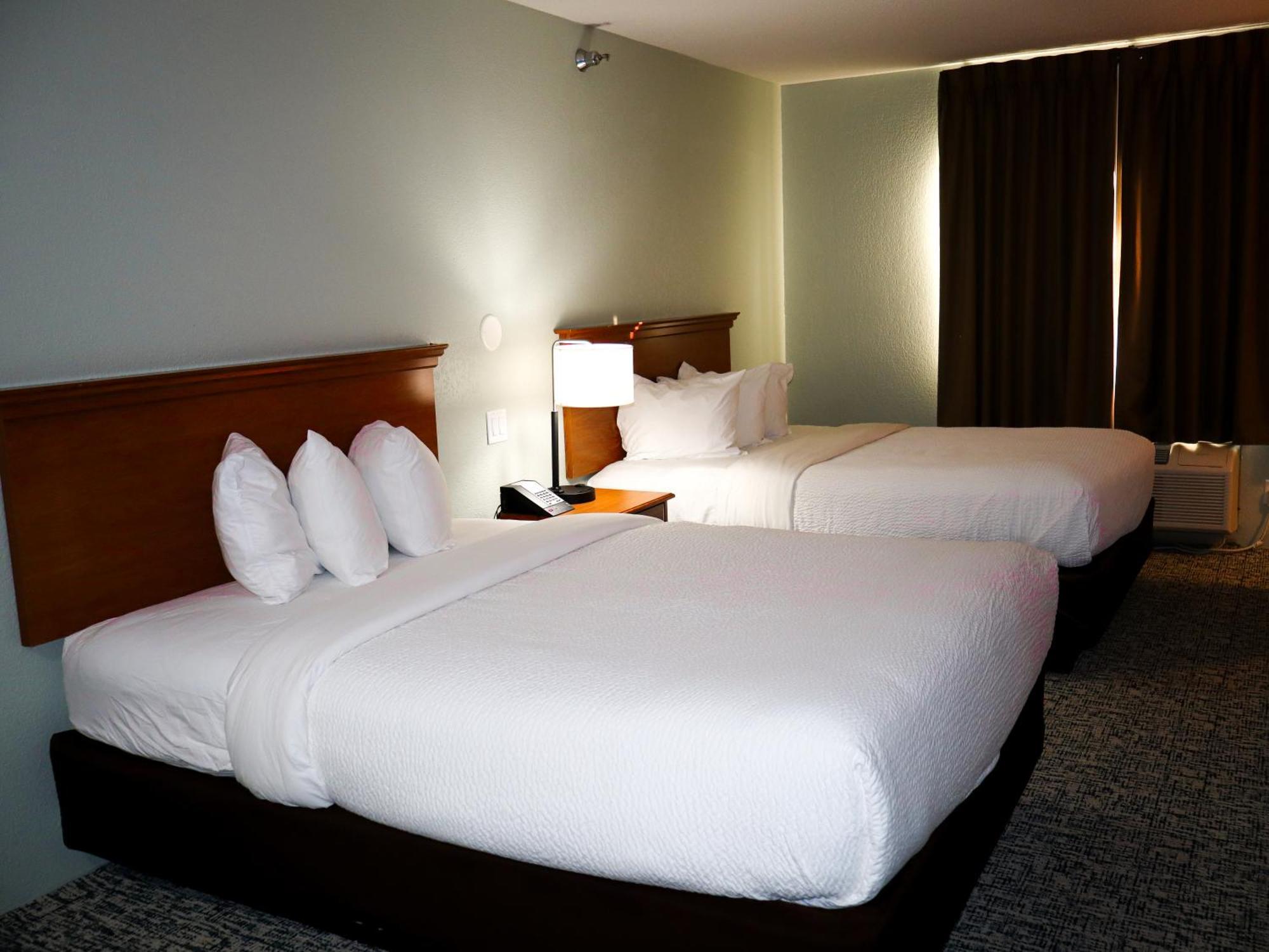 Travelodge By Wyndham Rapid City - Black Hills ภายนอก รูปภาพ